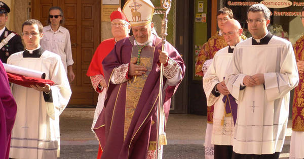 25-febbraio-2011-2021-10-anni-con-il-Vescovo-Giuseppe-Pellegrini_opengraph