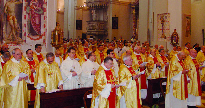 Messa del Crisma e anniversari delle ordinazini sacerdotali