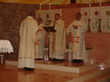 Il vescovo e i celebranti