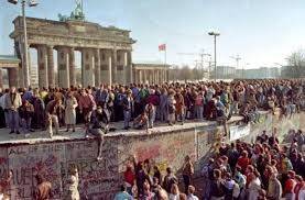 Lunedì 4 novembre: in Biblioteca i 30° del crollo del muro di Berlino