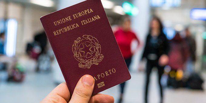 Pordenone: aperture straordinarie Questura per i passaporti