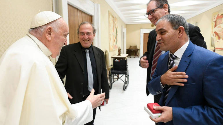 Mercoledì 27 marzo, papa Francesco incontra due padri molto speciali