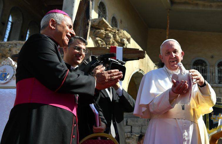 Papa in Iraq: “Se Dio è il Dio della vita, e lo è, a noi non è lecito uccidere i fratelli nel suo nome”