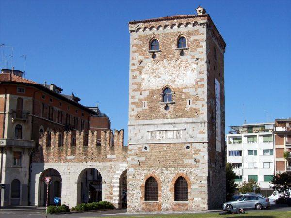 24 e 25 settembre: visita alla Porta Aquileia  di udine